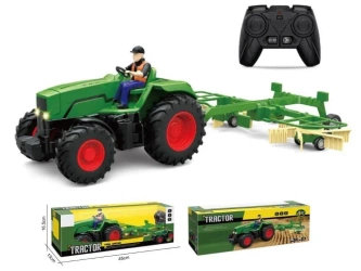 Traktor R/C - Madej