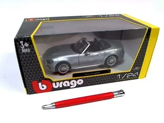Fiat 124 Spider Silver 1:24 BBURAGO