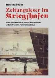 Zeitungsleser im Kriegshafen - Stefan Matysiak