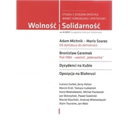 Wolność i Solidarność 4/2012 - PRACA ZBIOROWA