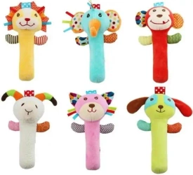 Miękka grzechotka dla maluchów MIX - Merkpol