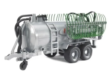 Przyczepa cysterna Fliegl + zraszacz - Bruder