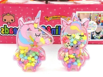 Koraliki w pudełeczku z jednorożcem - ADAR