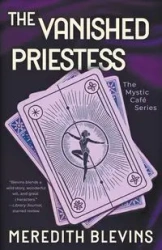 The Vanished Priestess - Meredith Blevins