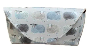 Etui na okulary GL05 Owieczki - Alex Clark