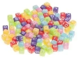 Koraliki akrylowe alfabet 6x6mm 20g - Brewis
