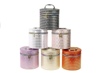 Kuferek M z lusterkiem na zamek 17x16x17cm MIX - ADAR