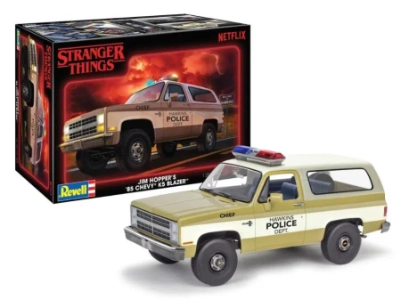 Chevrolet K5 Blazer (1985) - Stranger Things - Praca zbiorowa