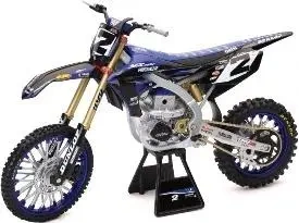 Yamaha YZ450F Star Racing 2022 Cooper Webb 1:6 - Daffi