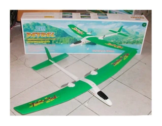 Samolot na radio Petrel - INNE