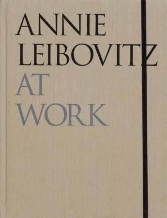 At Work wer. angielska - Annie Leibovitz