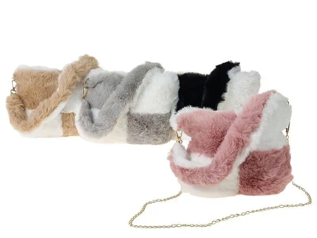 Torebka pluszowa z łańcuszkiem MIX - ADAR