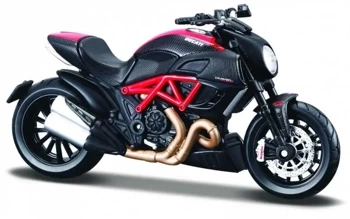 Model metalowy Ducati Diavel Carbon z podstawką 1/18 - Maisto