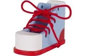 Drewniany but do nauki sznurowania - Goki