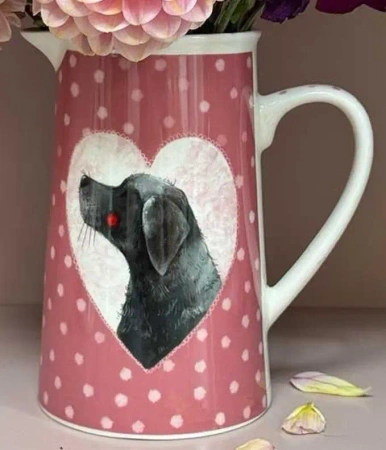 Dzbanek Pies Betty - Alex Clark