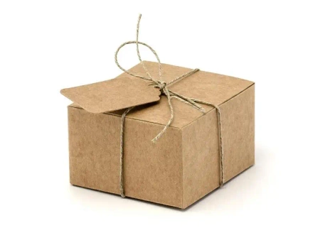 Pudełeczka z zawieszkami 6x5,5x3,5cm 10szt - PartyDeco