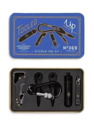 Niezbędnik podróżny Keychain Tool Kit w puszce - Gentlemen's Hardware