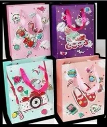 Torebka prezentowa 26x32x10cm MIX - Kalpol