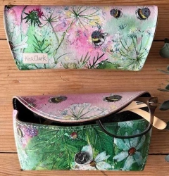 Etui na okulary GL13 Pszczoły latem - Alex Clark