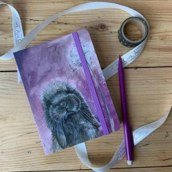 Notatnik z gumką A6 SCN23 Króliczek Wielkanoc - Alex Clark