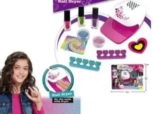 Studio paznokci z suszarką - Madej