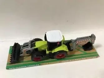 Traktor z maszyną rolniczą - Macyszyn Toys