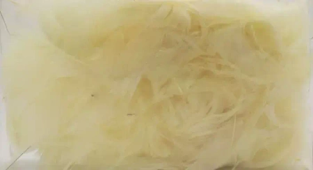 Kremowe piórka dekoracyjne - Pentacolor