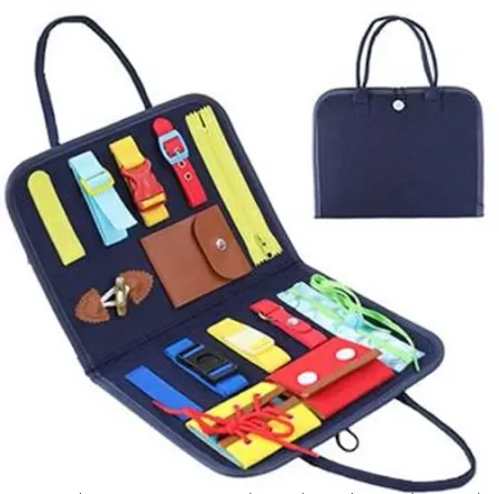 Tablica manipulacyjna z portfelikami nauka zapinania teczka filcowa - Norimpex