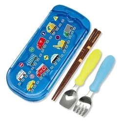 Sztućce z etui od 18m+ - edisonMAMA
