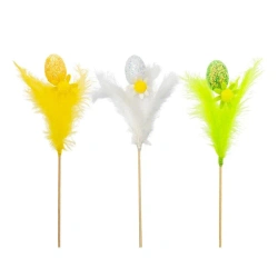 Jajko z brokatem i piórkiem na piku - Brewis