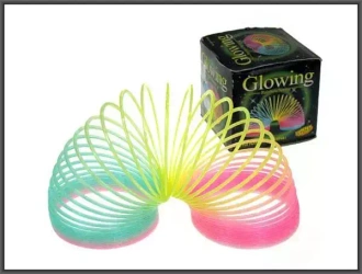 Sprężyna świecąca w ciemności 7.5cm A1088-2