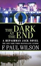 The Dark at the End - Wilson Paul F.