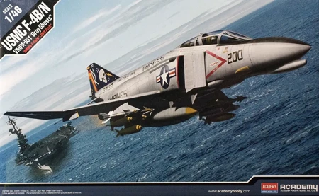 Model do sklejania USNV F-4N VMFA- 531 Gray Ghosts - Academy