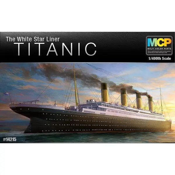 RMS Titanic White Star Liner - Academy