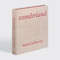 Wonderland - Annie Leibovitz